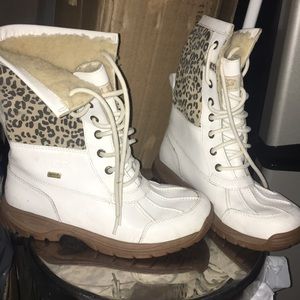 Gently used cheetah print ugg boots